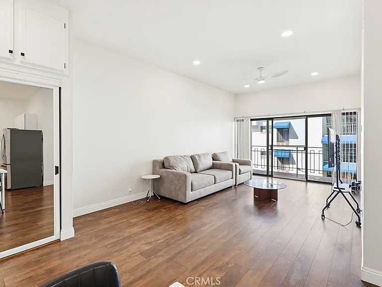 8328 Regents Rd #1F — Photo 13