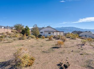 733 Silver Ct NE, Rio Rancho, NM 87124