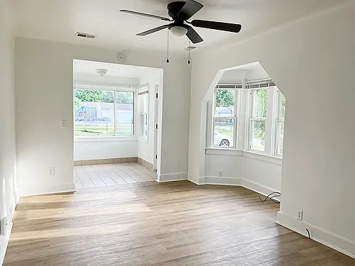 46 W Evelyn Ave Photo 1