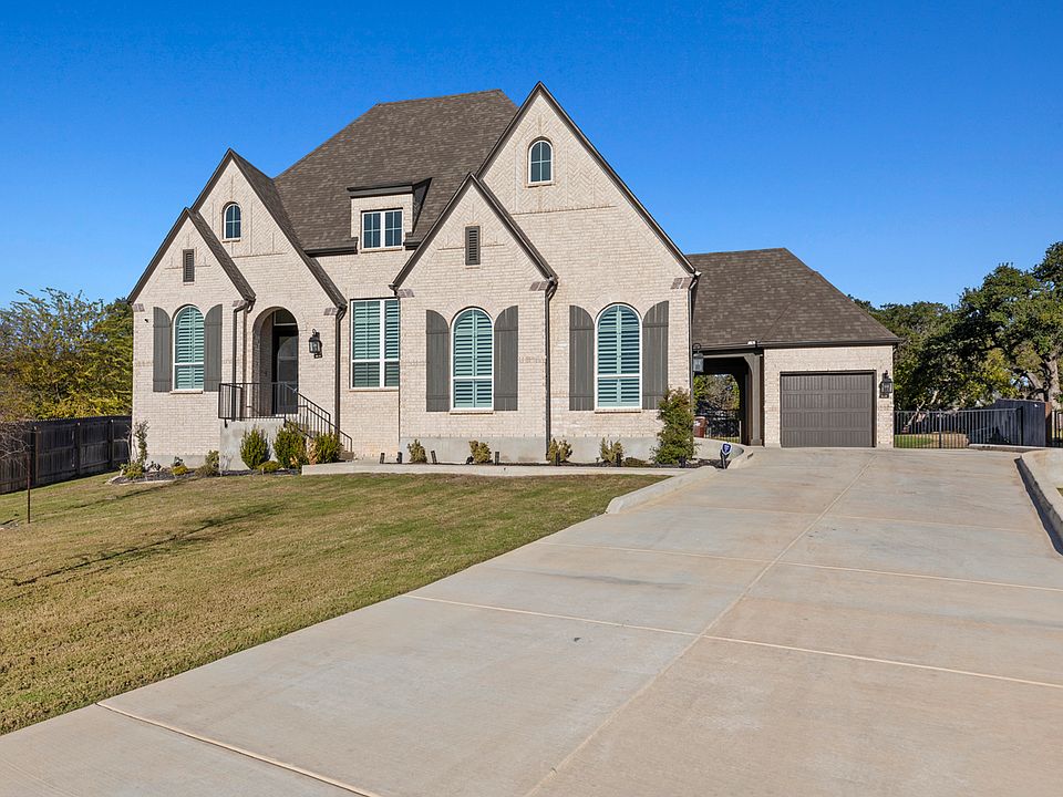 1st image of 26643 White Eagle Dr