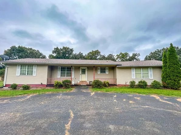 277 Marina Dr, Springville, TN 38256