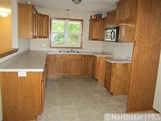 2nd image of 1930 Cottage Ave