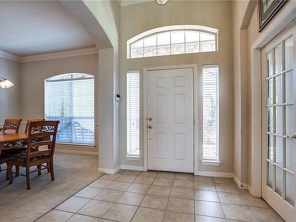 5th image of 1016 Morton Hill Ln