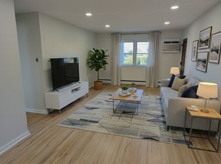 500 N York Rd APT E1, Hatboro, PA 19040