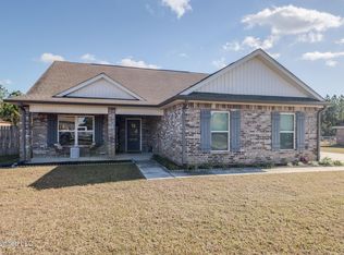 18084 Prairie Dr, Saucier, MS 39574