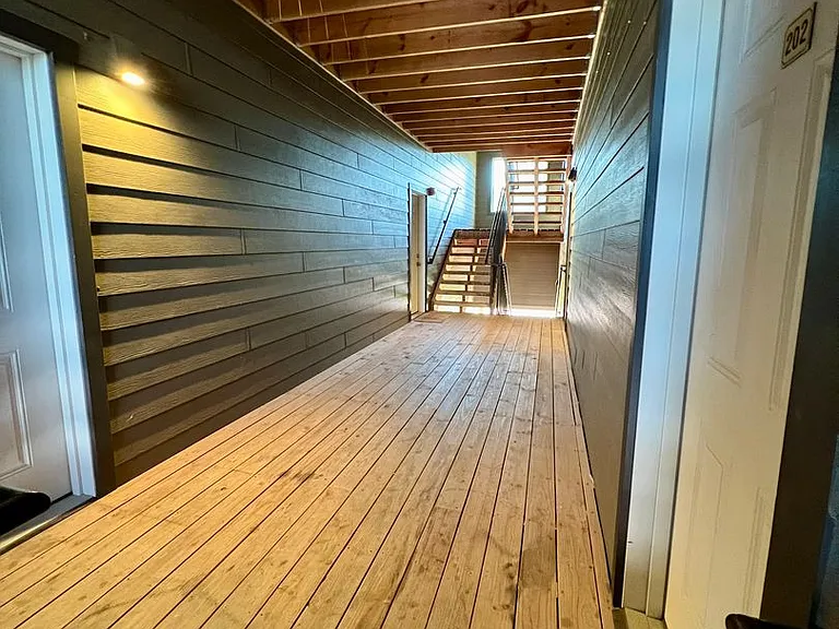4226 Kateland St — Photo 13