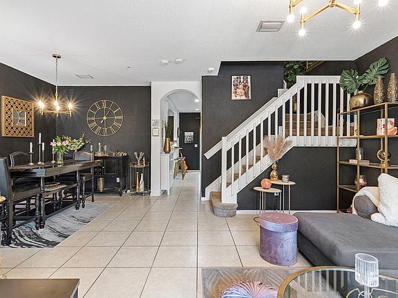 5th image of 2851 W Prospect Road #506