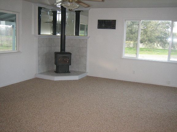 3rd image of 2281 Pommel Way Unit B