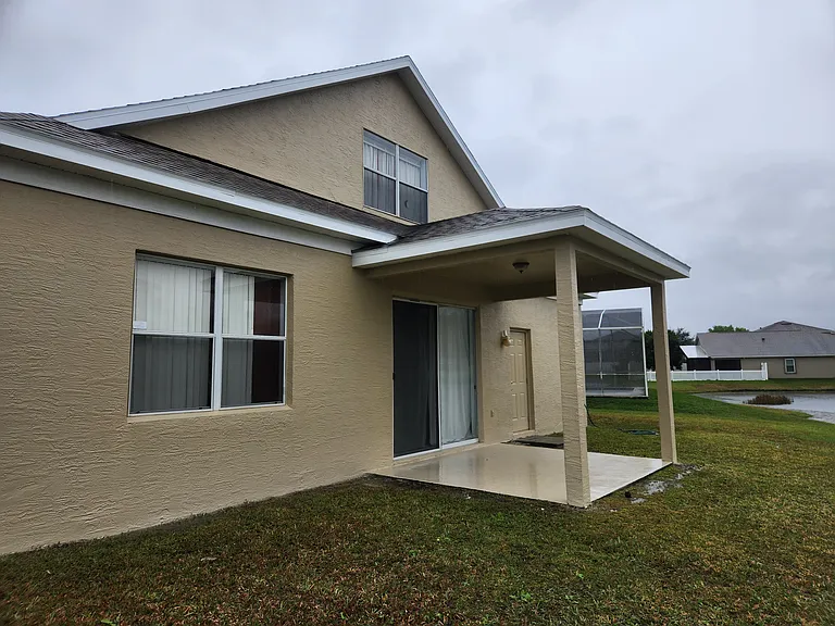 1003 Whispering Cypress Ln — Photo 2