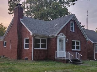 2101 Marland St, Springfield, IL 62702