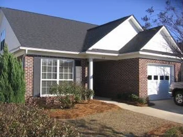 318 Skipperling Ln, West Columbia, SC 29169
