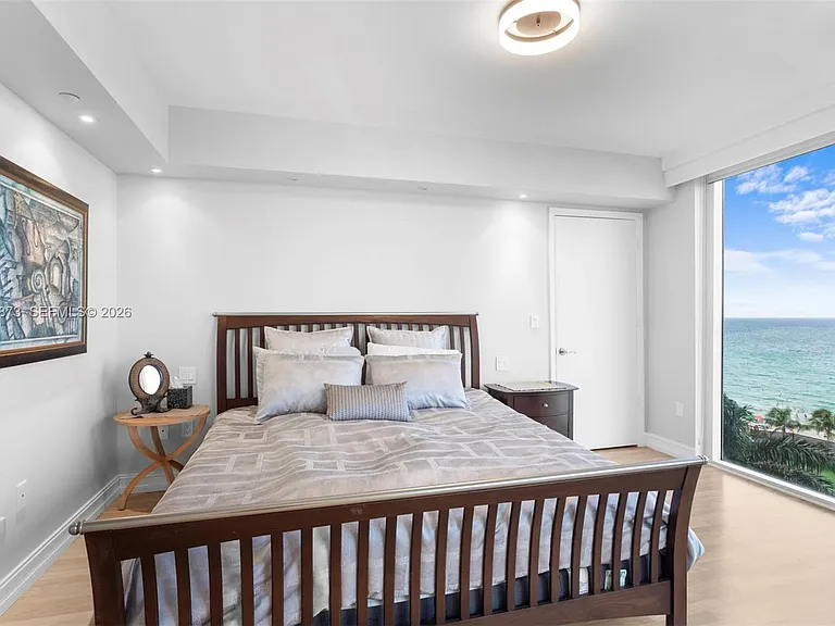 19111 Collins Ave #604 — Photo 30