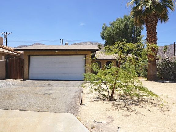 2nd image of 52975 Avenida Mendoza