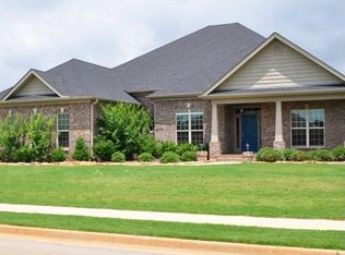 4521 Highland Park SE, Owens Cross Roads, AL 35763