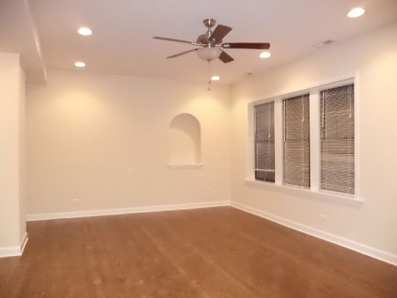 3rd image of 1819 W Leland Ave #18212