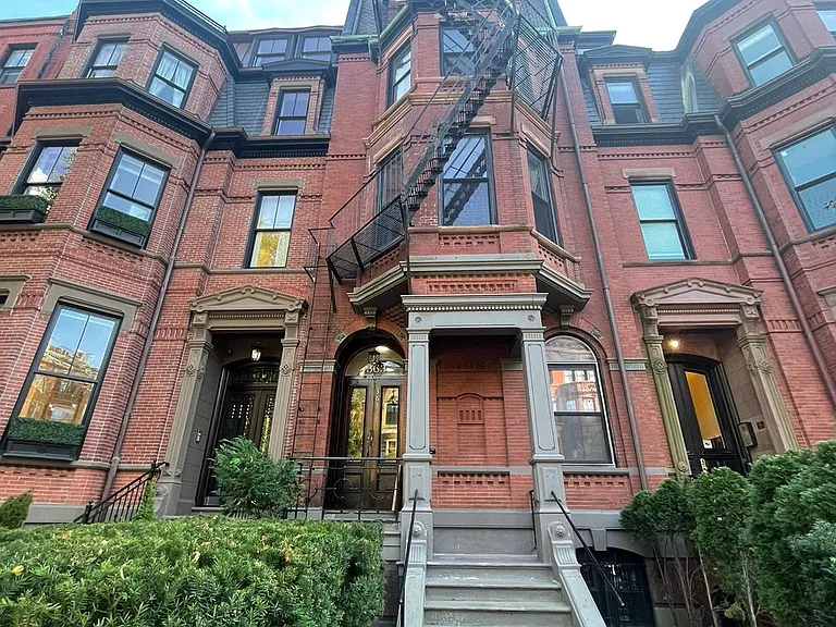 363 Beacon St #3F — Photo 11