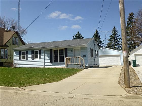 1st image of 449 Degner Ave