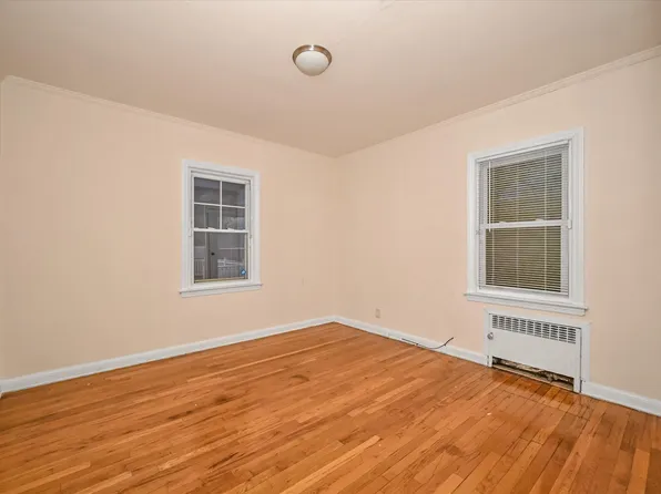 180-14 69th Avenue image 9 of 22