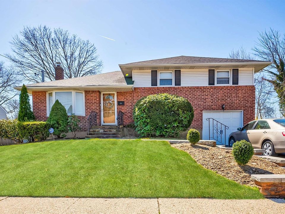 3 Lourae Drive, Massapequa Park, NY 11762 Zillow
