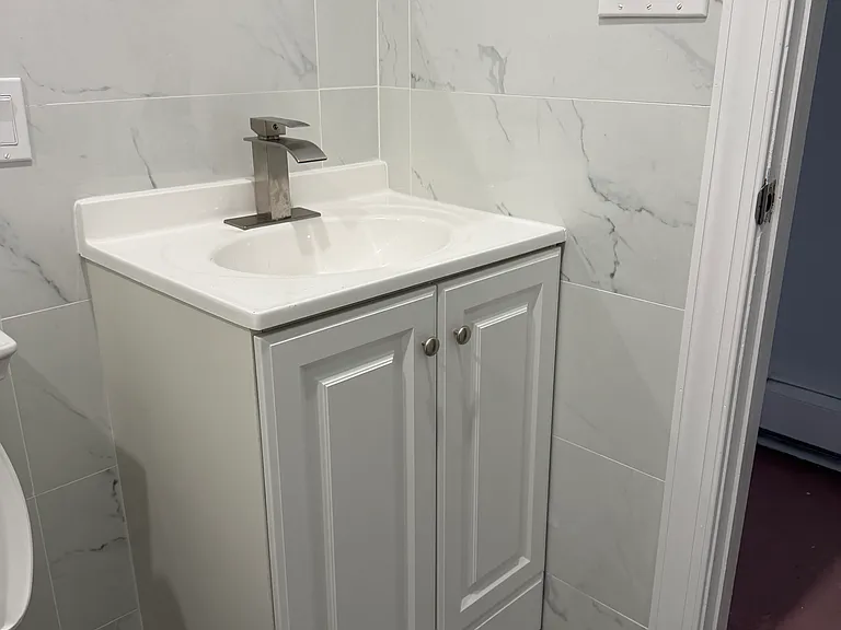 133 Jay Ave #2 — Photo 32