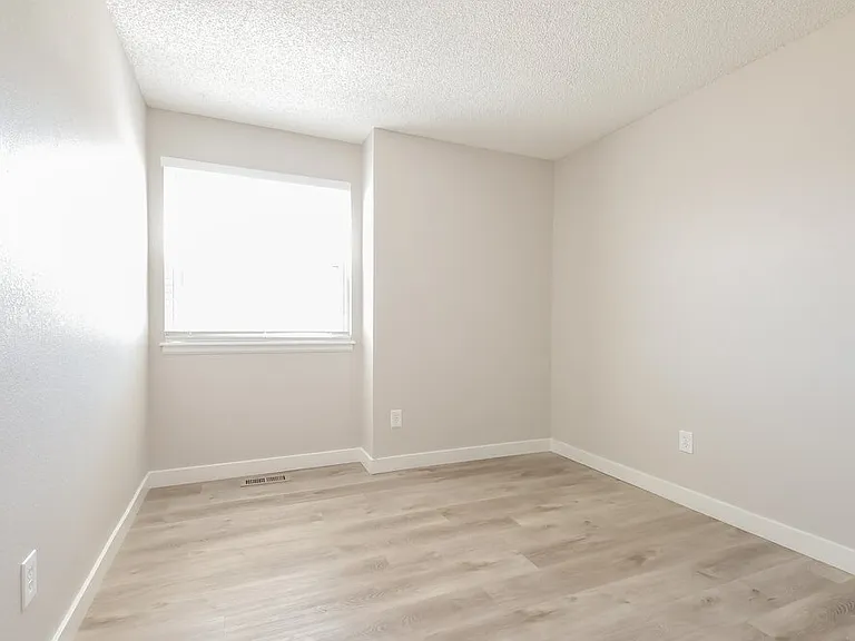 5763 S Quatar Cir — Photo 15
