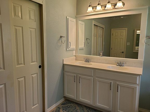 5th image of 3918 Upper Passage Ln