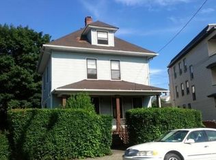 410 Huntington Rd, Bridgeport, CT 06608