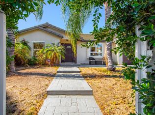 4957 Chimineas Ave, Tarzana, CA 91356