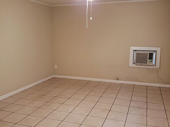 3rd image of 2277 Atlantic Blvd