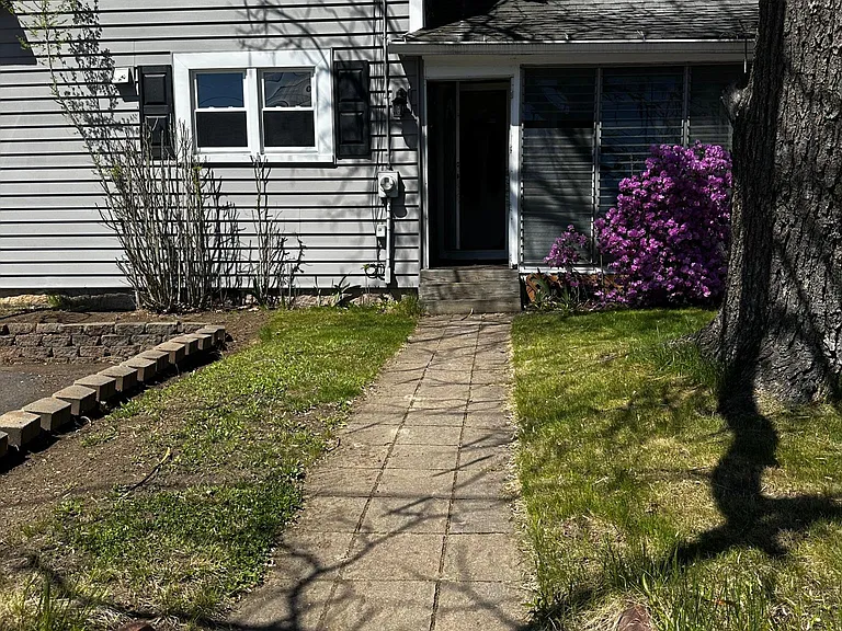 250 Water St — Photo 6