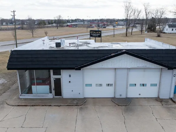 2710 E Andrew Rd, Sherman, IL 62684