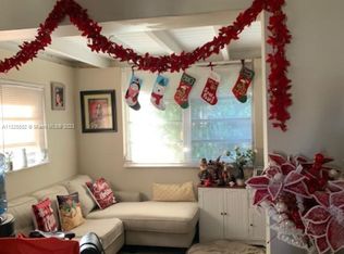 4560 W 8th Ct, Hialeah, FL 33012