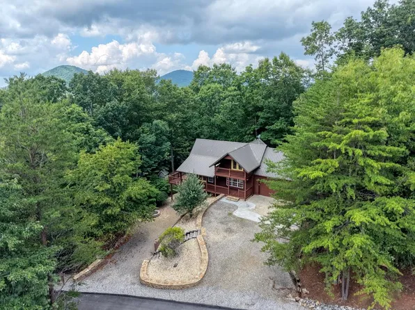 276 Moon Shadow Trl, Blairsville, GA 30512