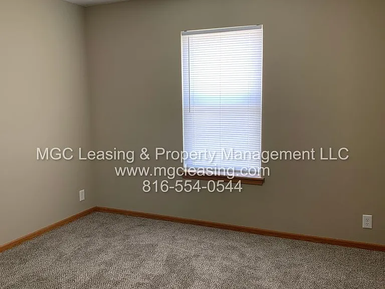209-211 Birdie Dr — Photo 11