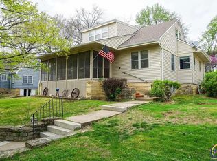 306 E Kaskaskia St, Paola, KS 66071