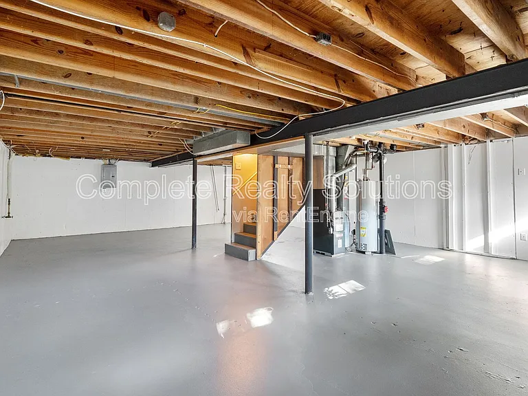 221 Barto Dr — Photo 25