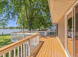 8303 Cowan Lake Dr NE, Rockford, MI 49341