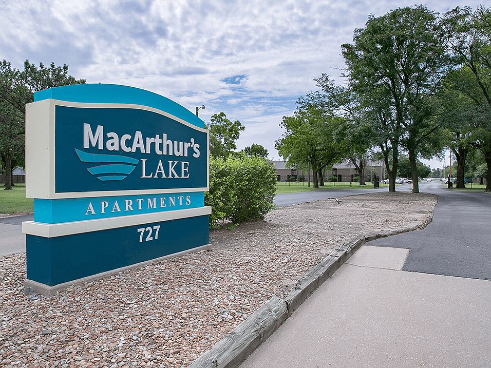 Welcome to MacArthur's Lake!