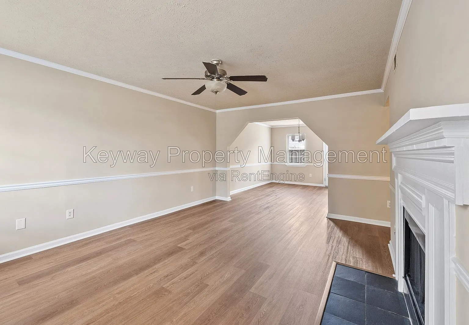 2 bed, 2.5 bath, 1240 sqft, $1,295 — Photo 3
