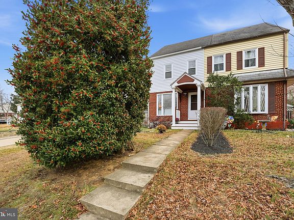 2nd image of 6905 Radcliffe Dr