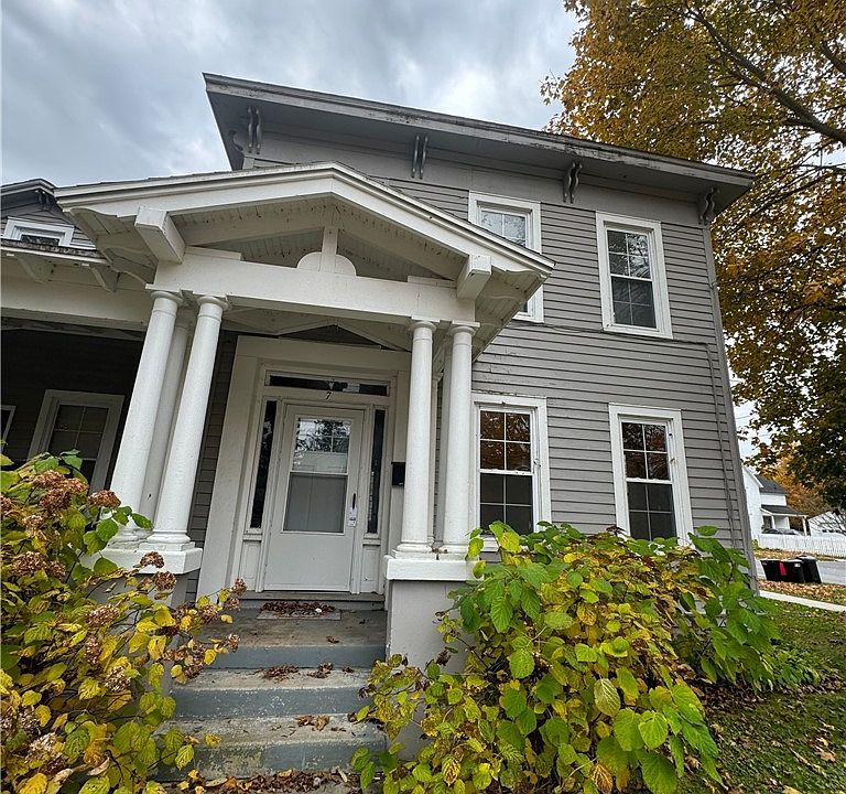 1st image of 7 N Jefferson St