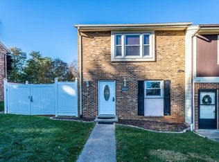 1249 Country Club Ct, Harrisonburg, VA 22802