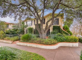 132 W Summit Ave, San Antonio, TX 78212