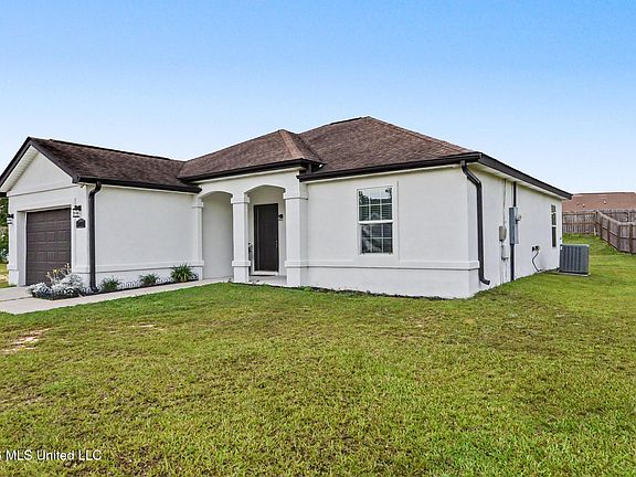 2nd image of 13443 Willow Oak Cir