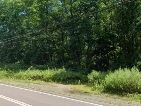 12A Garden Dr, Hunlock Creek, PA 18621