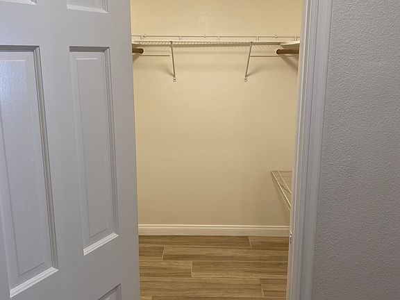 5th image of 17200 Newhope St APT 27B