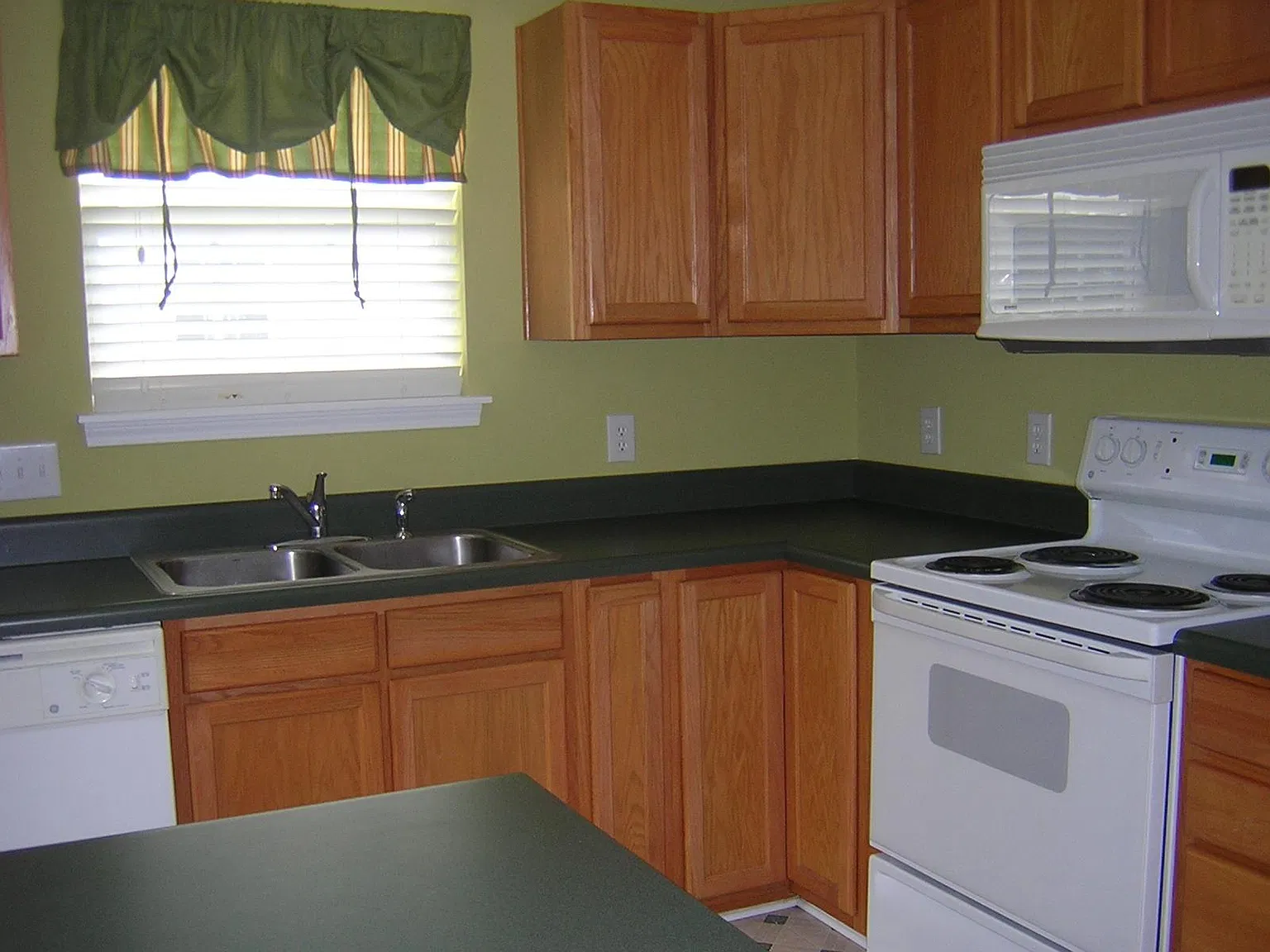 1792 Pergola Pl — Photo 4