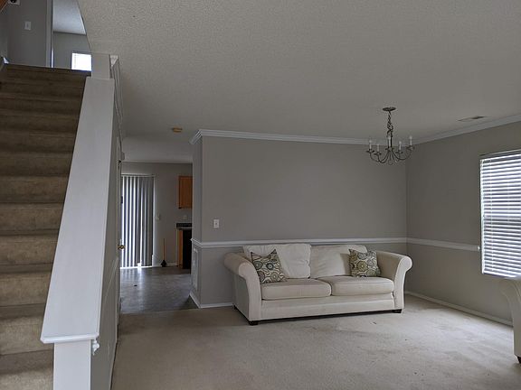 3rd image of 2717 Thoreau Dr