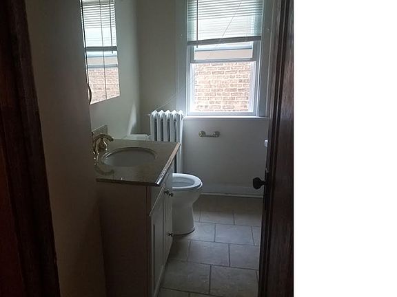 4th image of 7145 S Washtenaw Ave #2