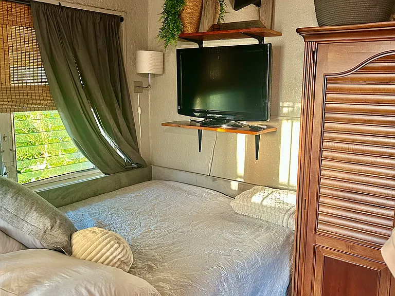 301 Melody Ln — Photo 11